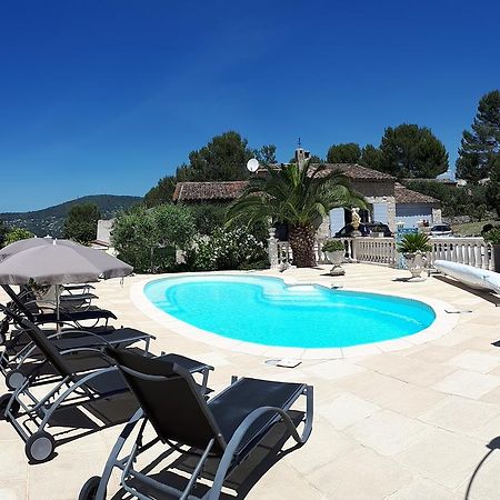 Gite Les Pins Climatise Piscine Chauffee Jardin Peymeinade Eksteriør billede